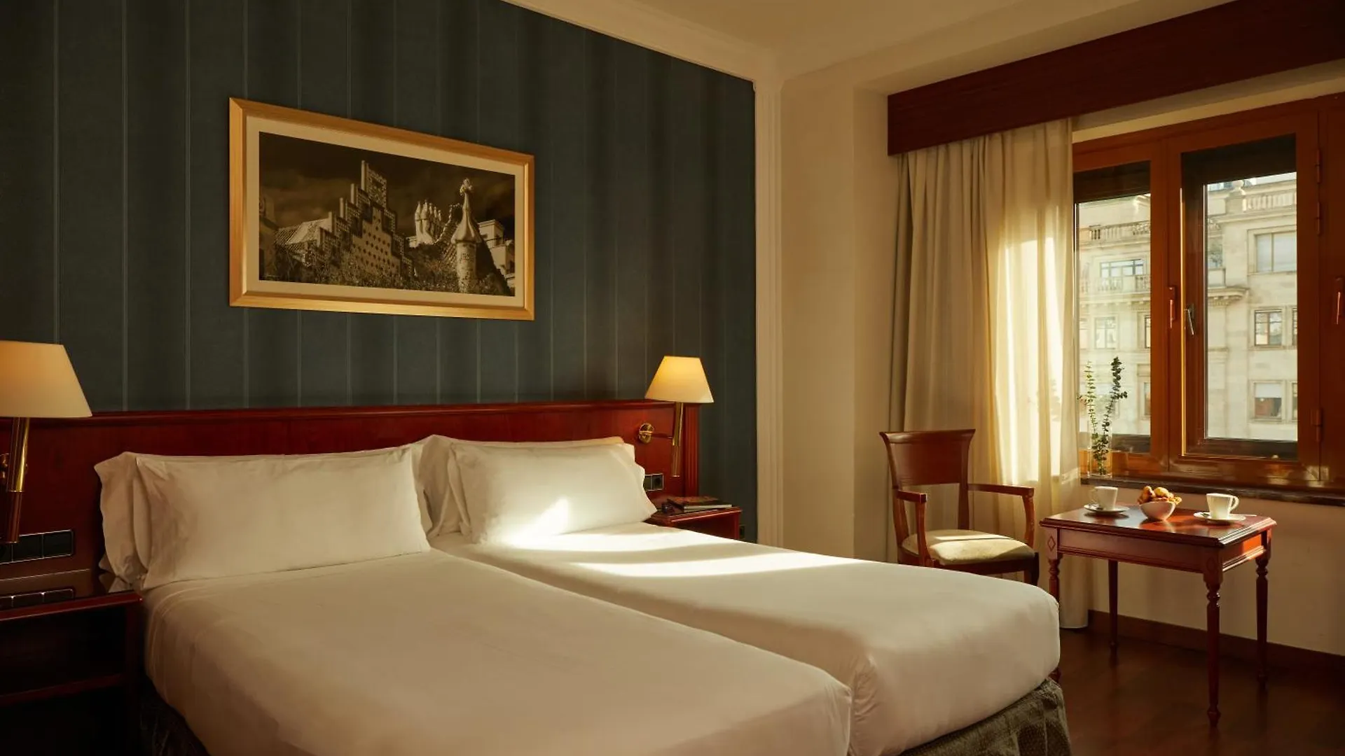 El Avenida Palace Barcelona 4*,