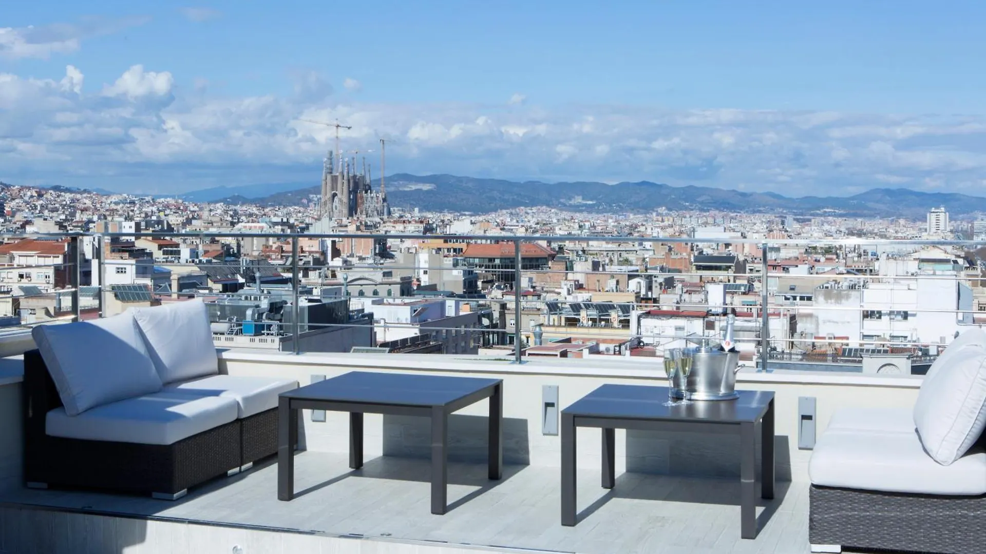 **** Hotell El Avenida Palace Barcelona Spanien