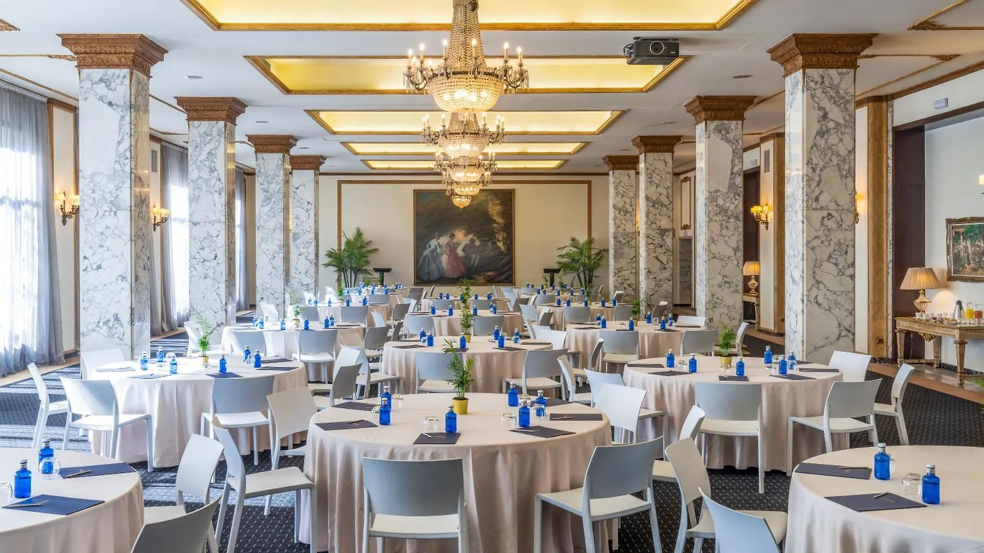 **** Hotell El Avenida Palace Barcelona Spanien