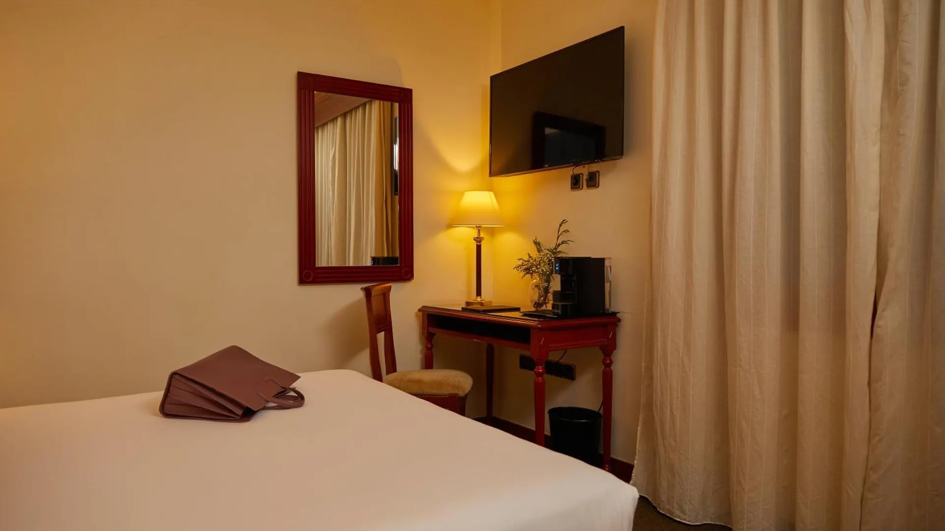 Hotell El Avenida Palace Barcelona