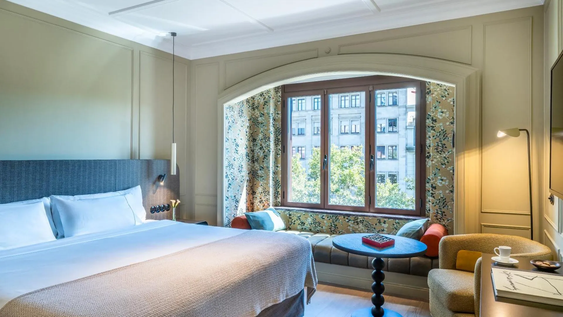 El Avenida Palace Barcelona 4*,